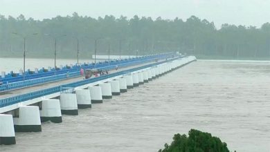 Photo of ১৯ সেন্টিমিটার বিপৎসীমার  ওপর দিয়ে প্রবাহিত